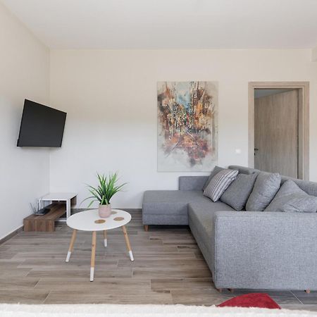Apartamento Sundial House Gouvia Exterior foto